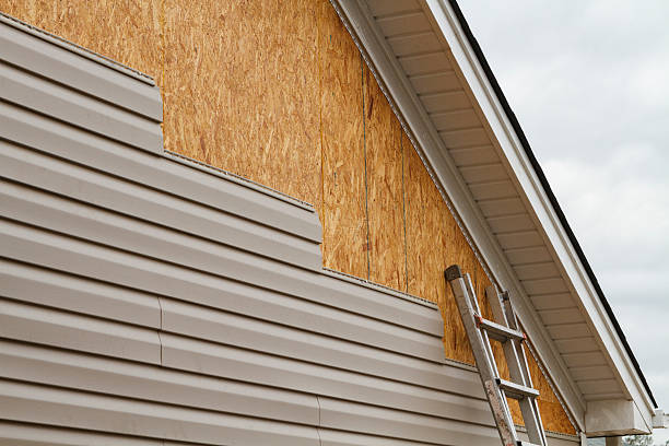 Professional Siding Installation technician working in Severn, MD
